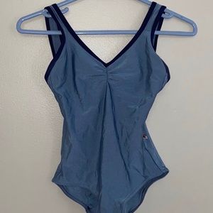 blue tiffany yumiko TRADING W @farrahhirsh